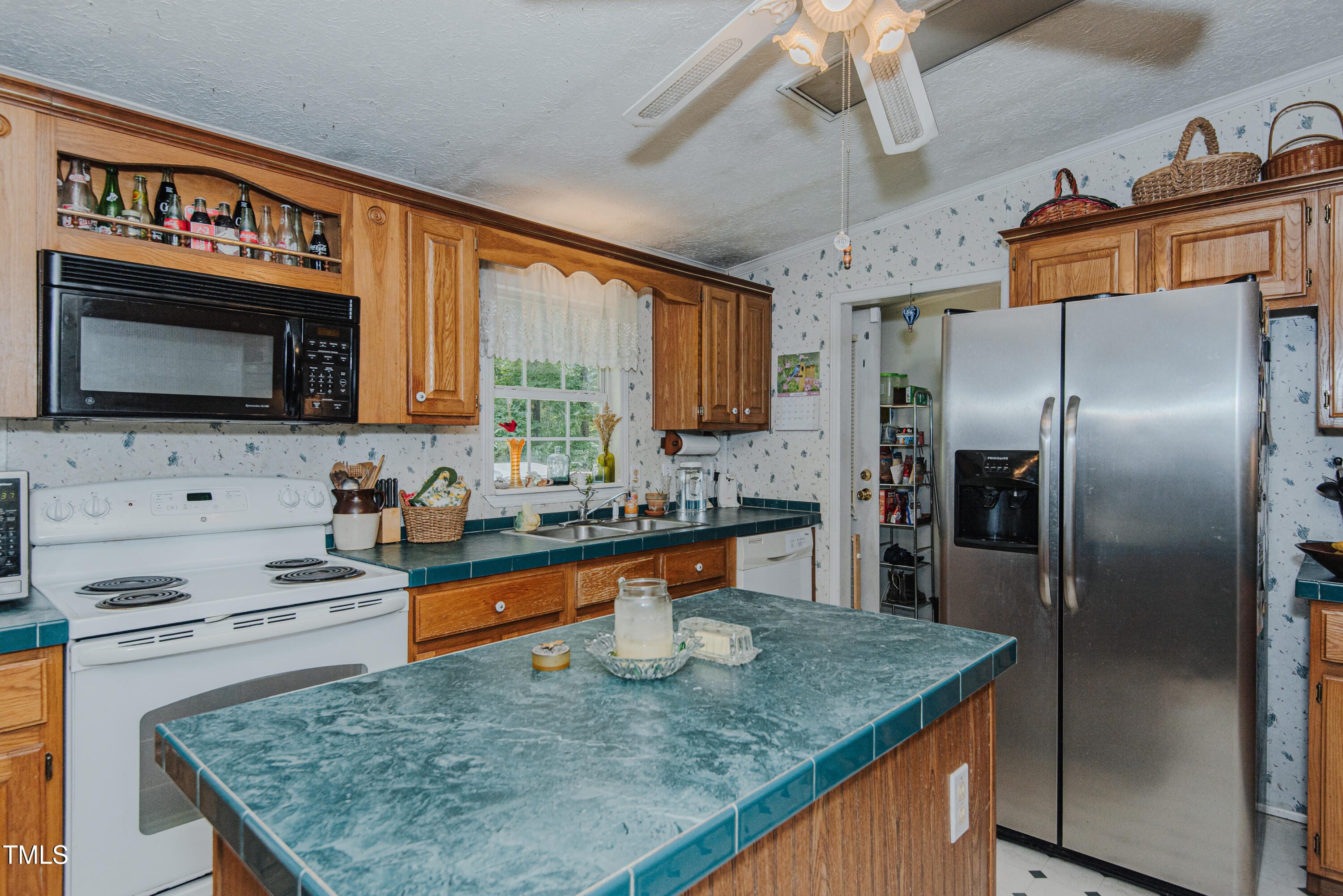1619 East Greensboro Chapel Hill Road Graham, NC 27253 - Photo 13 of 37 Kitchen