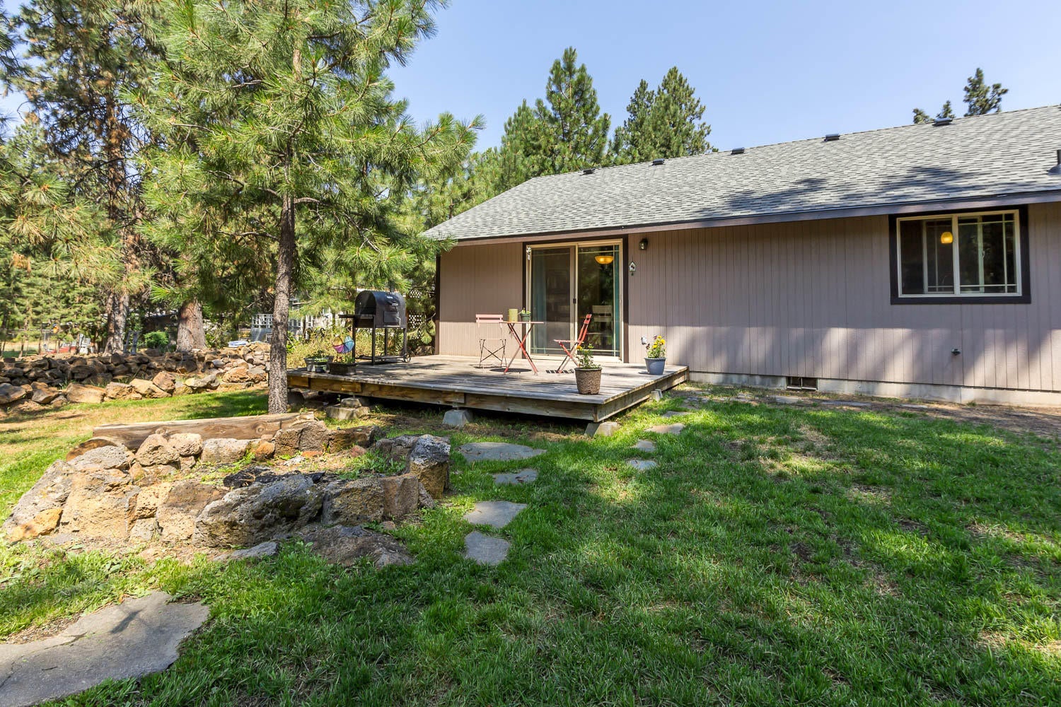 60441 Zuni Road Bend, OR 97702 - Photo 25 of 30 60441-Zuni-Rd-7-29-2021-27