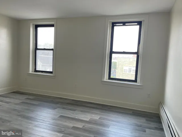 $1,200 | 270 South 52nd Street, Philadelphia, PA 19139