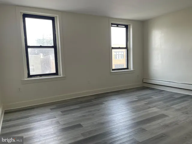 $1,200 | 270 South 52nd Street, Philadelphia, PA 19139