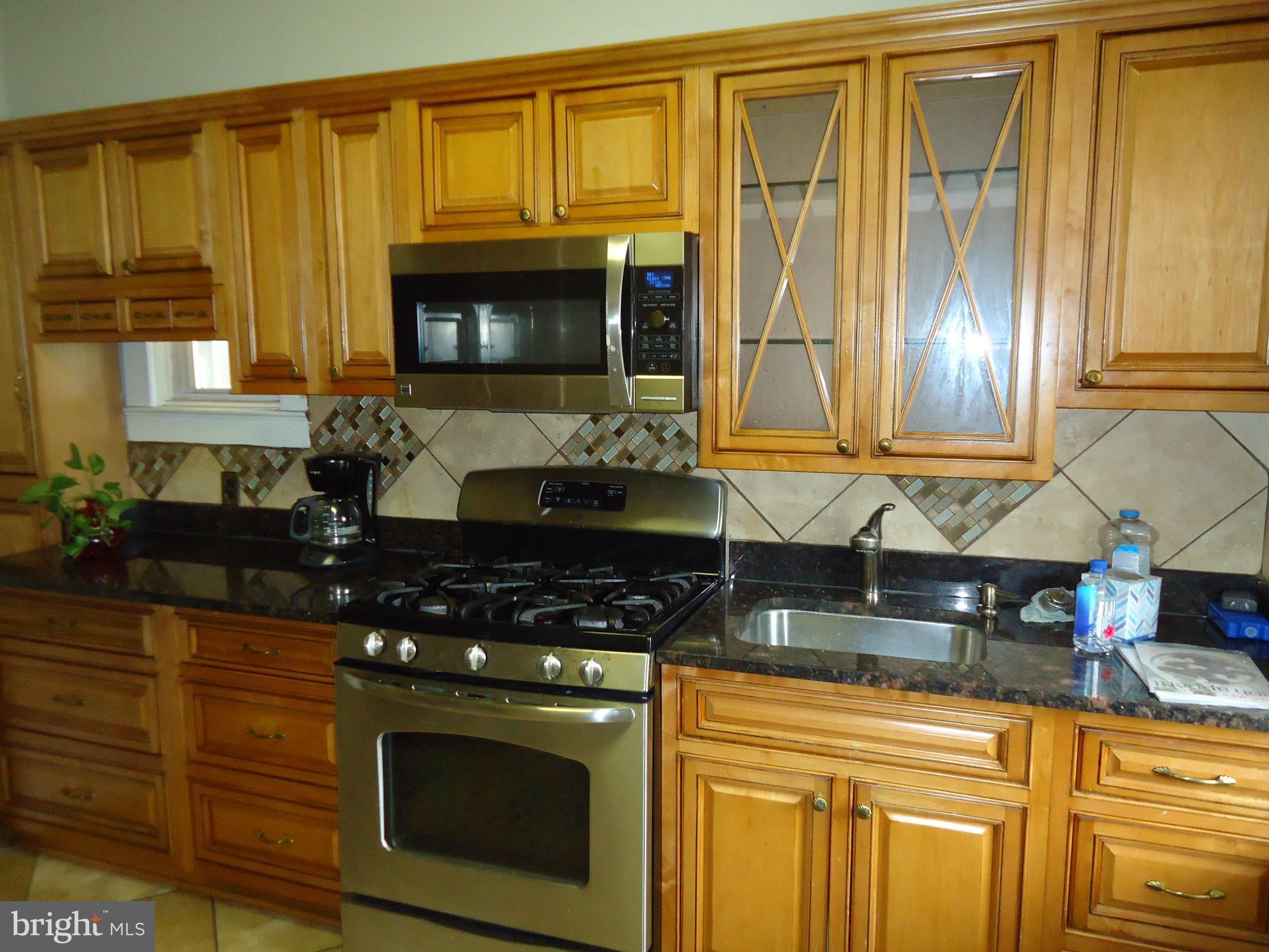 2320 North Rosedale Street Baltimore, MD 21216 - Photo 7 of 19 Kitchen