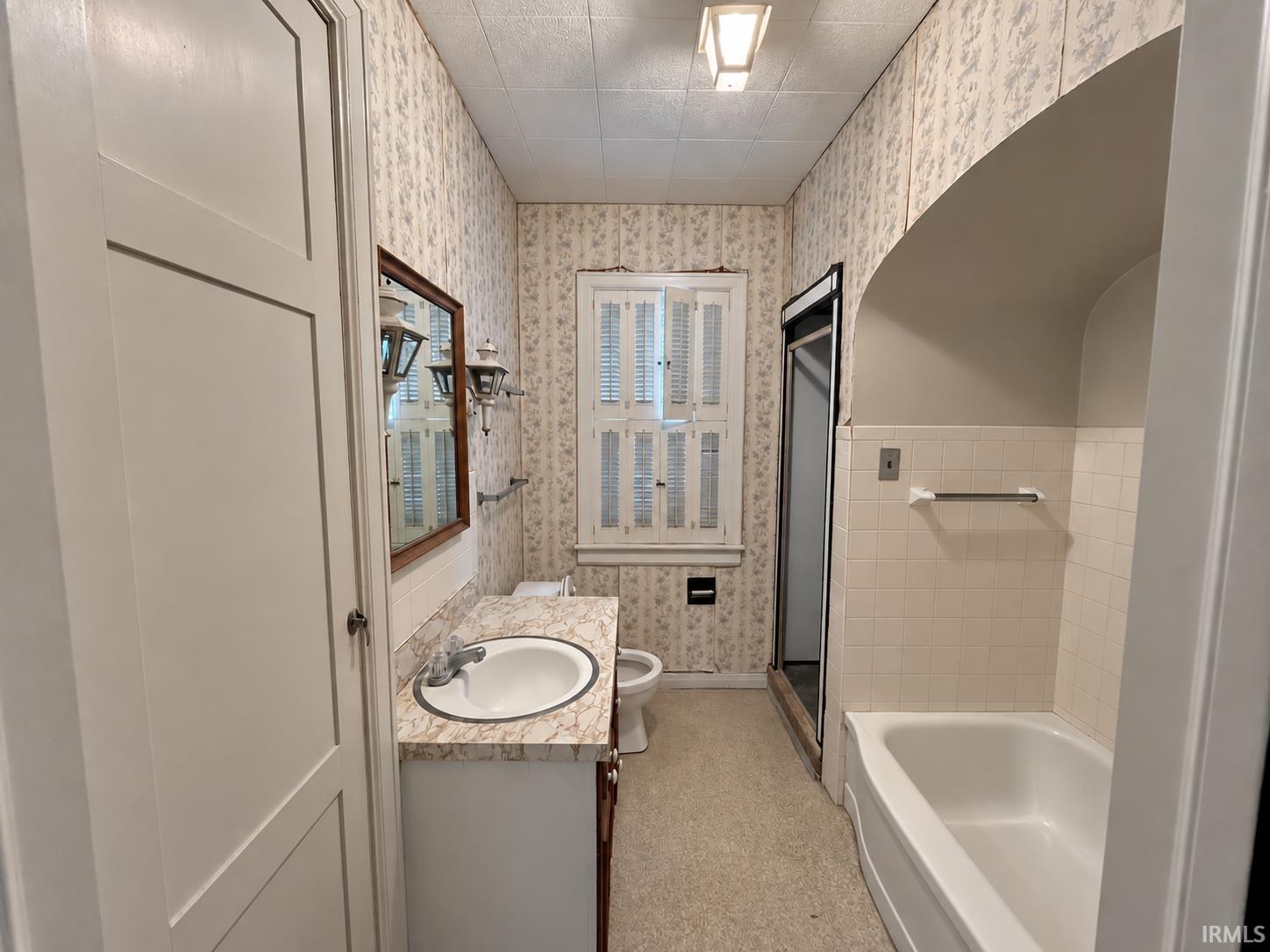 712 West Riverside Avenue Muncie, IN 47303 - Photo 10 of 19 Gallery Image 10