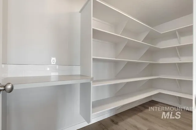 $499,999 | 1668 Kayak Road, Emmett, ID 83617