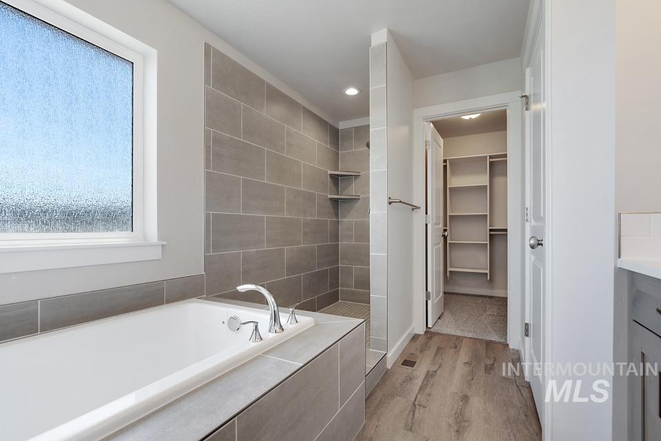 1668 Kayak Road Emmett, ID 83617 - Photo 19 of 32