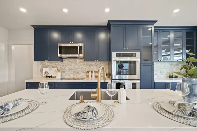 $1,999,000 | 621 South Humboldt Street, San Mateo, CA 94402