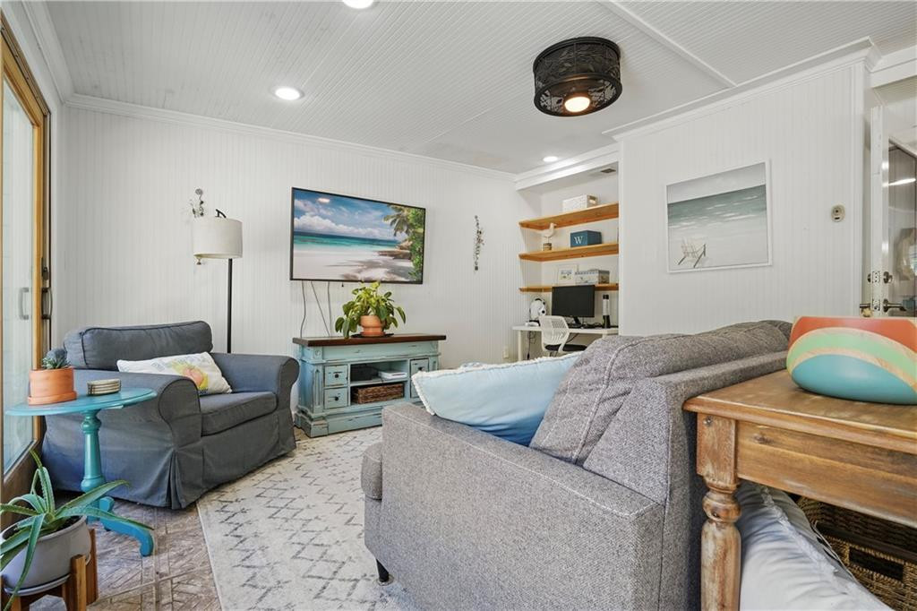 408 Couper Avenue St. Simons Island, GA 31522 - Photo 14 of 35
