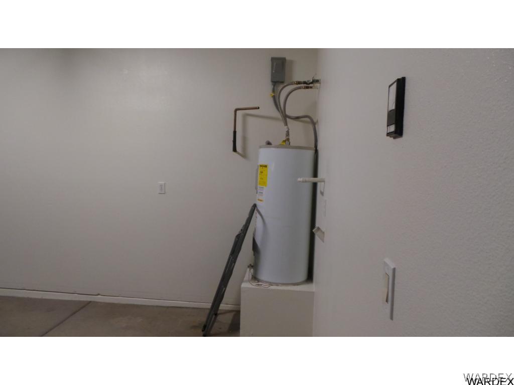 3661 Estrella Road Golden Valley, AZ 86413 - Photo 15 of 19 Plumbed for a Water Softener