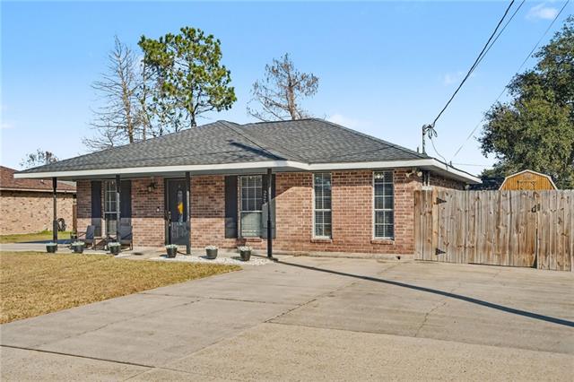 223 Davis Drive Luling, LA 70070 - Photo 3 of 31