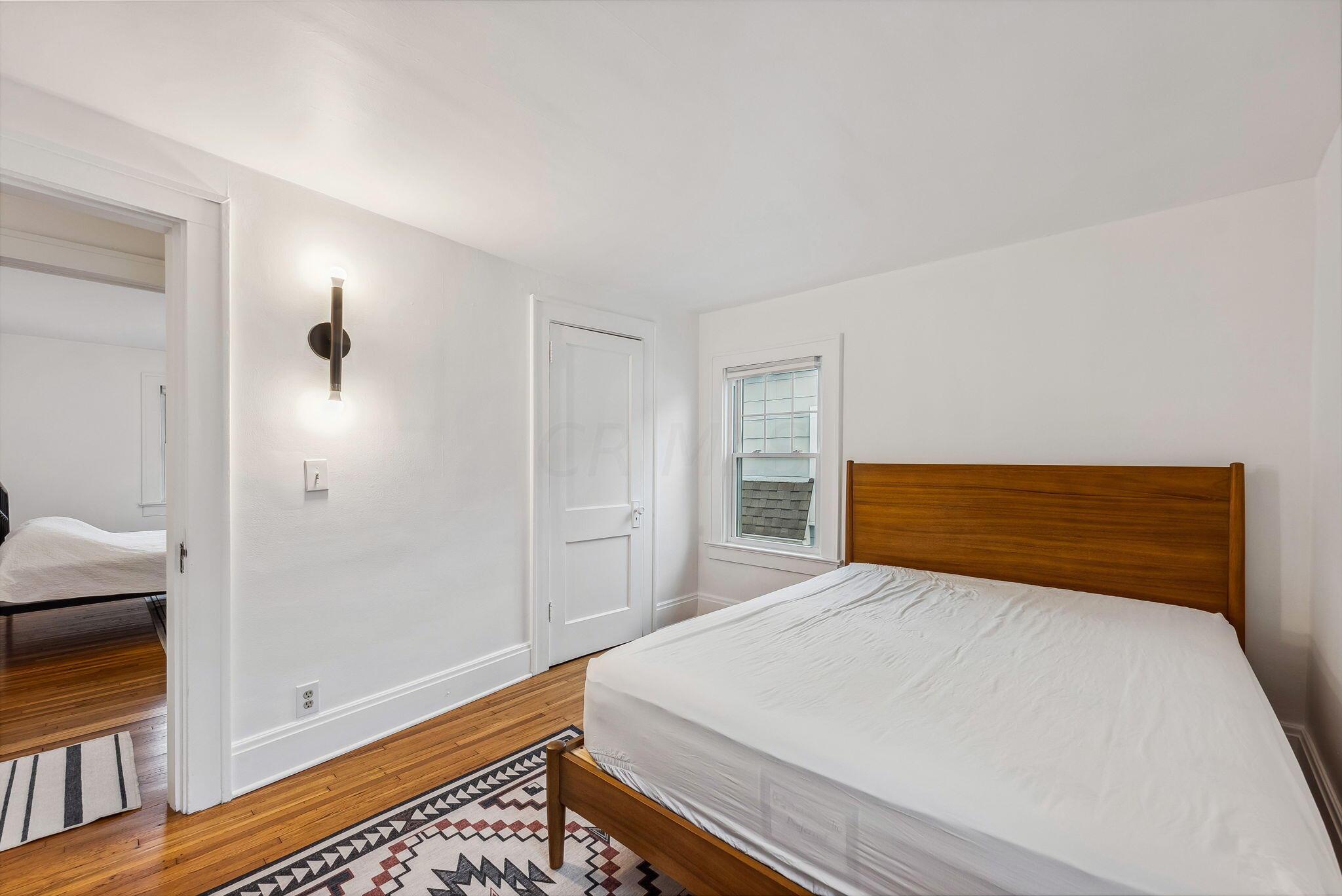 221 East Pacemont Road Columbus, OH 43202 - Photo 29 of 44 47-web-or-mls-221-e-pacemont-rd