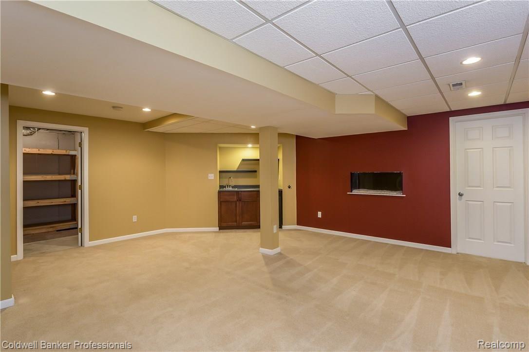 41863 Mitchell Road, Unit 17 Novi, MI 48377 - Photo 34 of 39 037-Entertainment_Room-4655134-large.jpg
