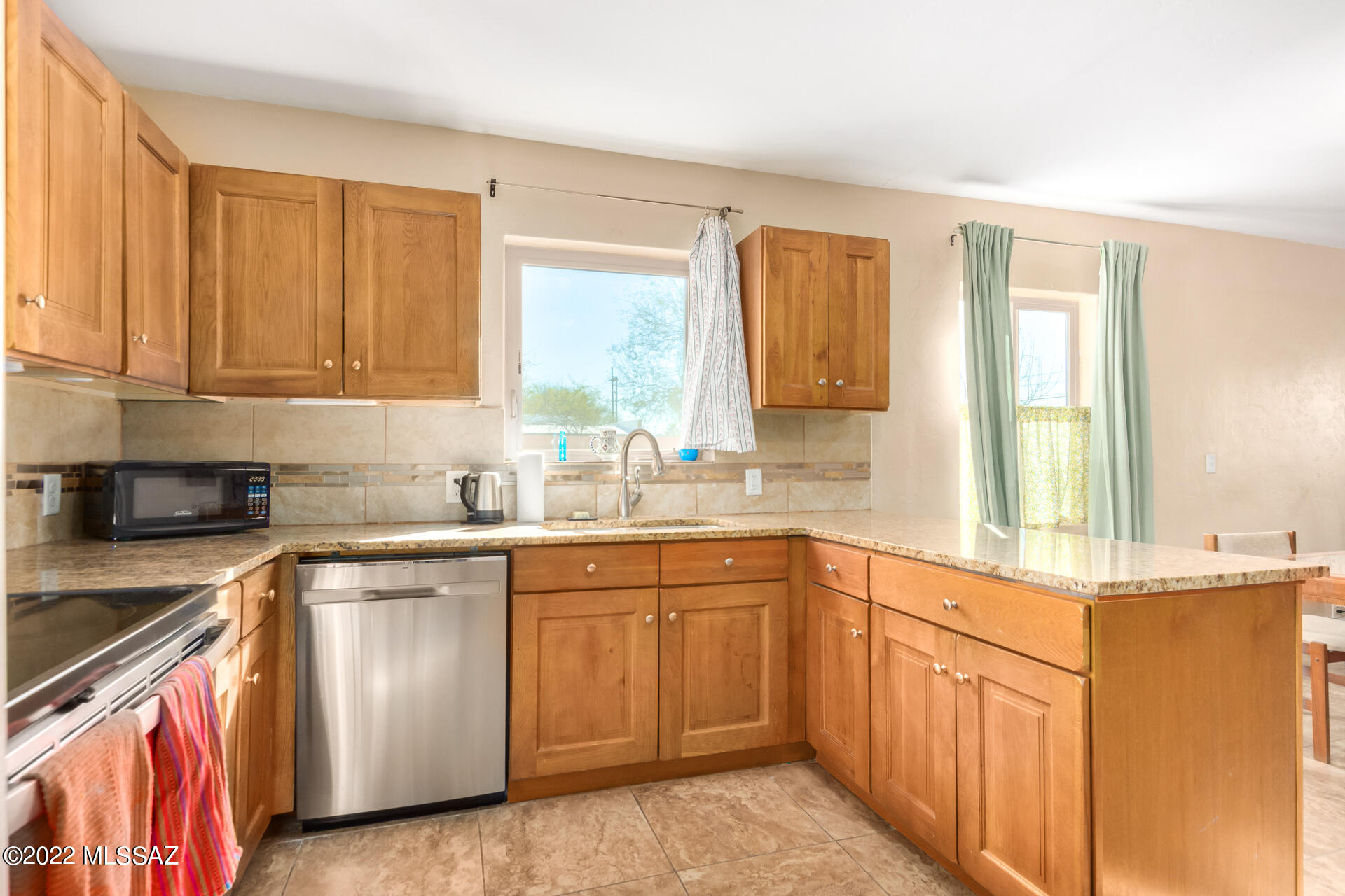 1352 West St Marys Road Tucson, AZ 85745 - Photo 9 of 26 Gallery Image 9