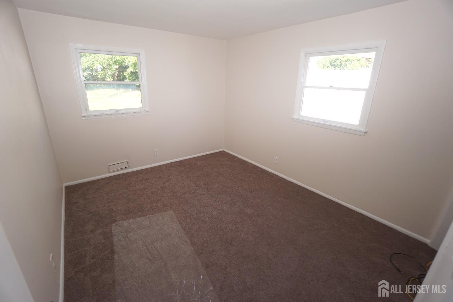 47 Wendy Road Colonia, NJ 07067 - Photo 13 of 17 Gallery Image 13