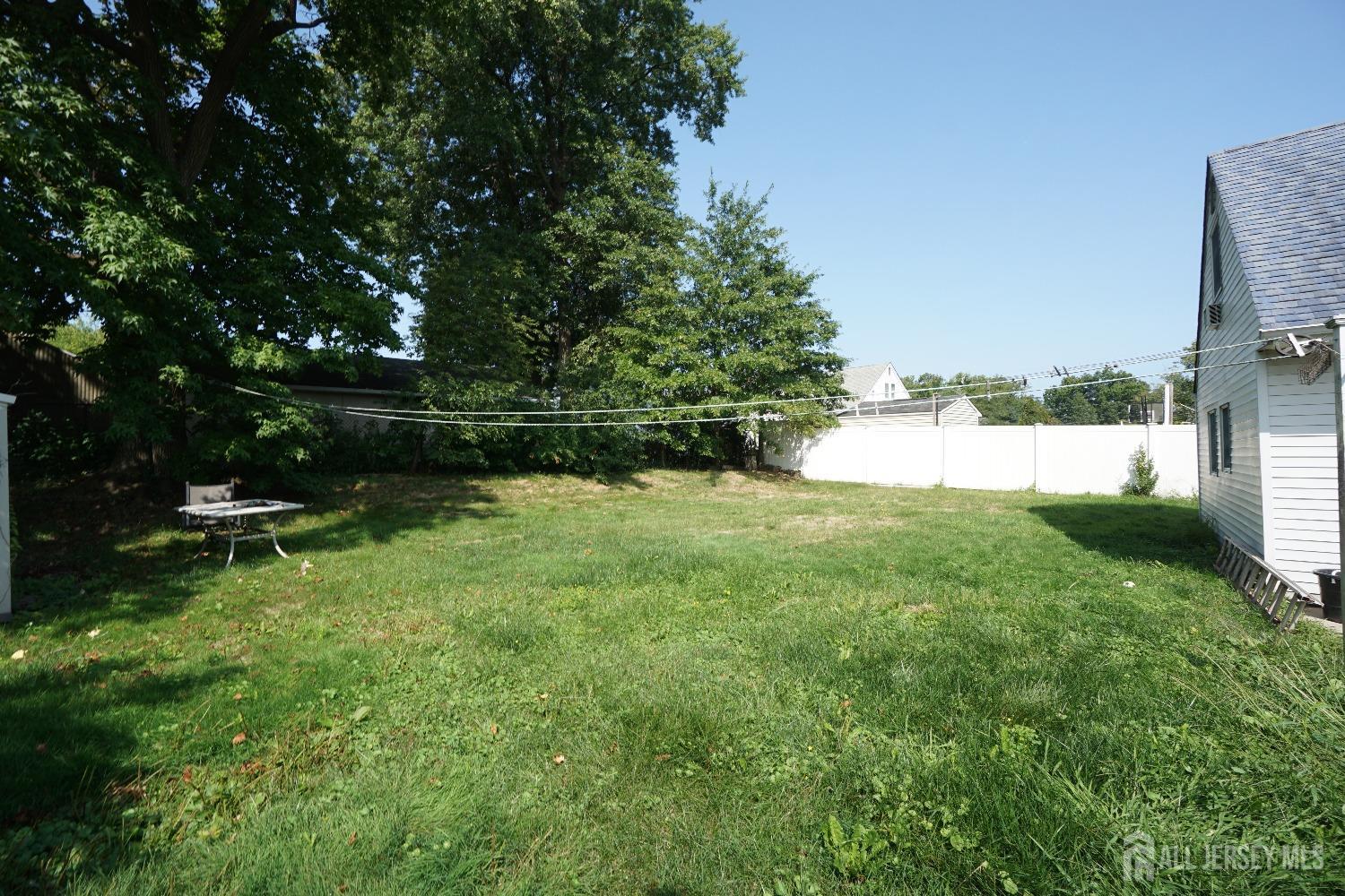 47 Wendy Road Colonia, NJ 07067 - Photo 17 of 17 Gallery Image 17