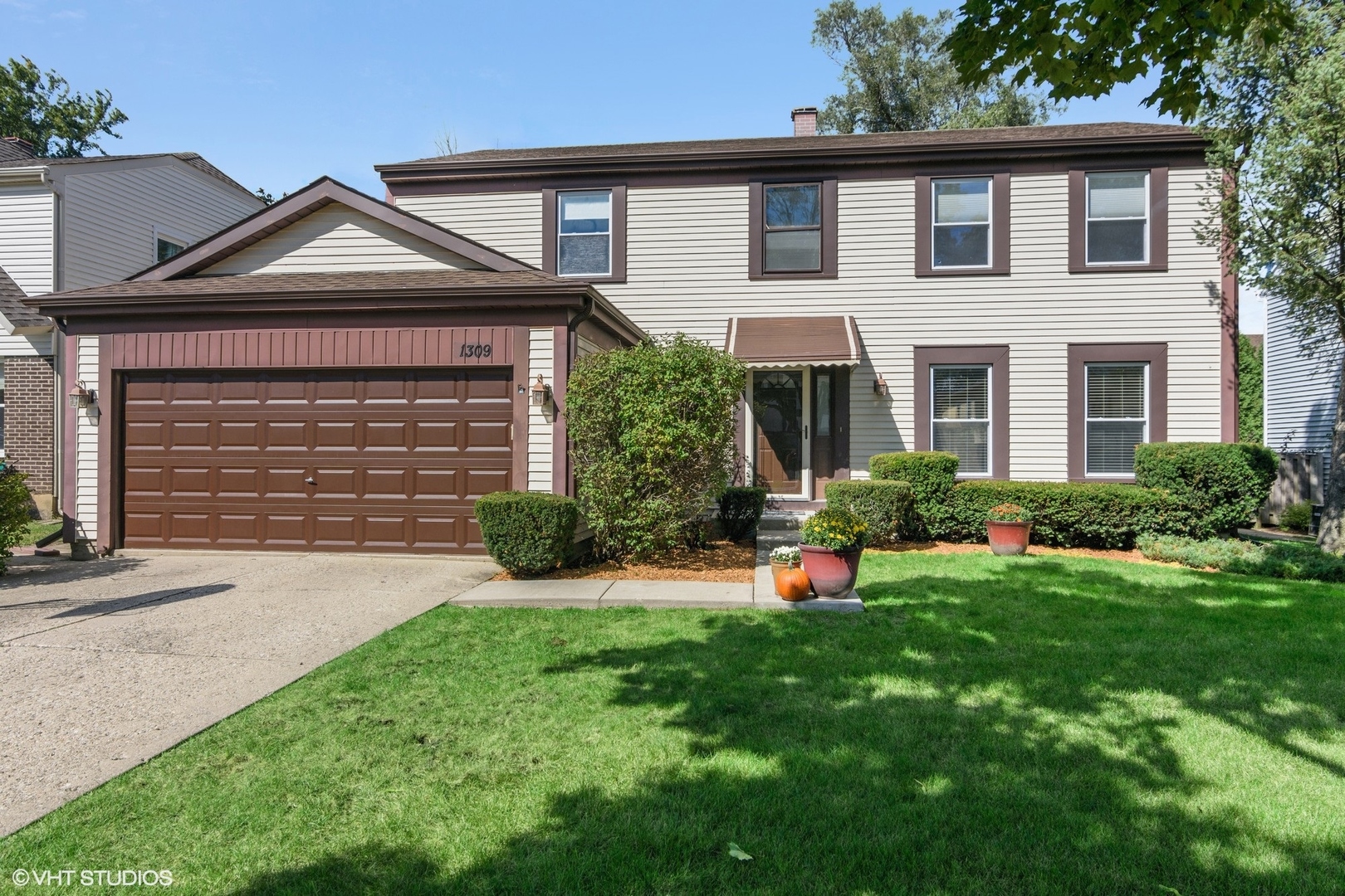 1309 Devonshire Road Buffalo Grove, IL 60089 - Photo 2 of 30