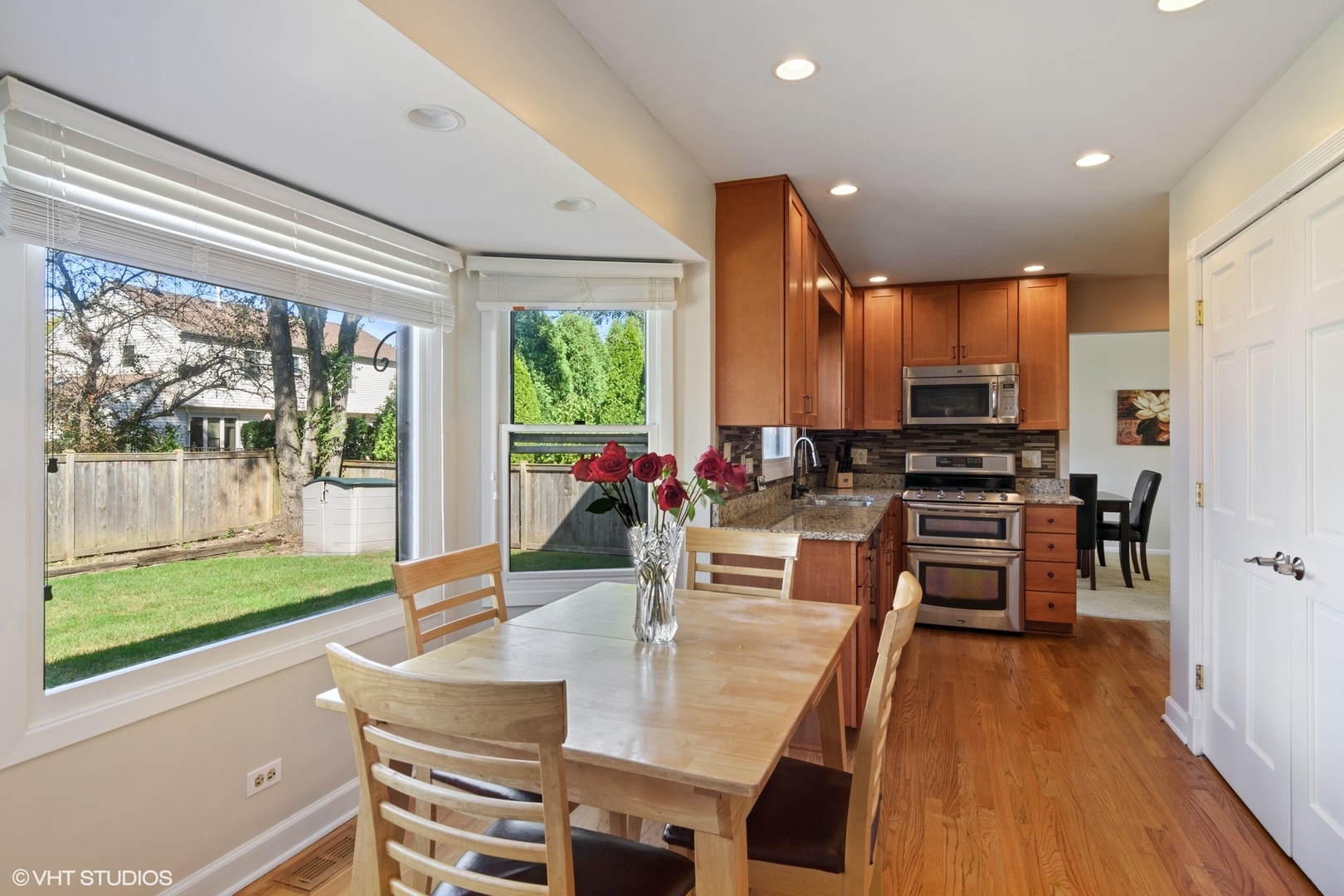 1309 Devonshire Road Buffalo Grove, IL 60089 - Photo 13 of 30