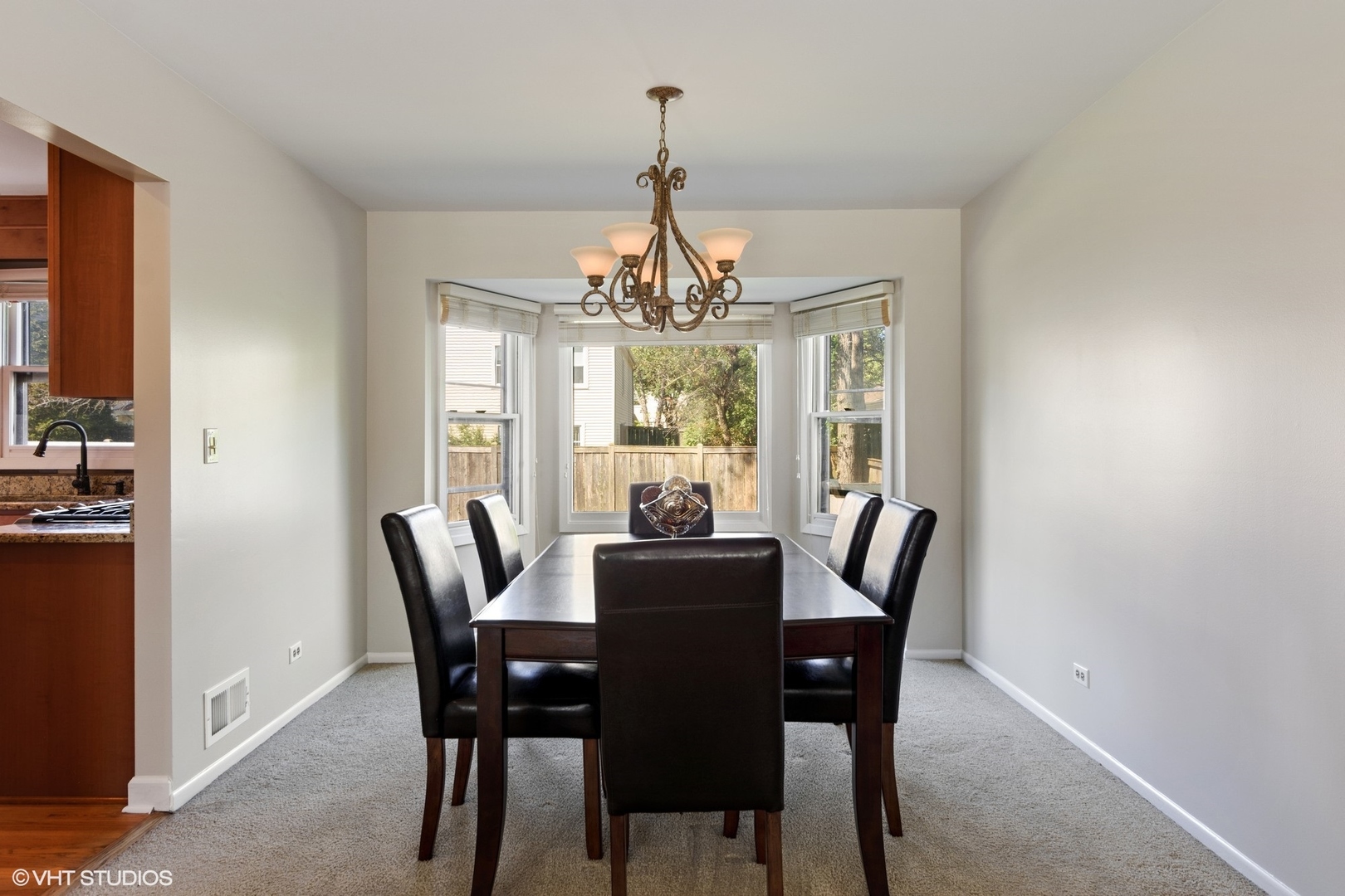 1309 Devonshire Road Buffalo Grove, IL 60089 - Photo 9 of 30