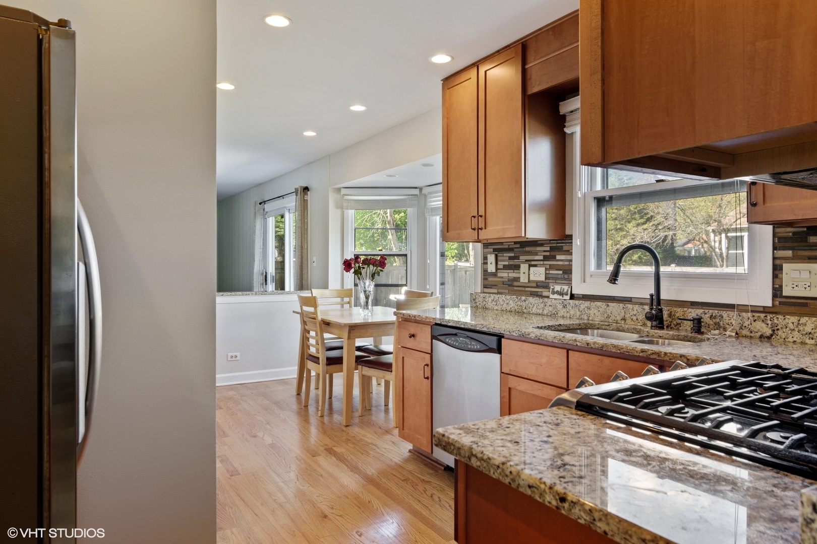 1309 Devonshire Road Buffalo Grove, IL 60089 - Photo 10 of 30