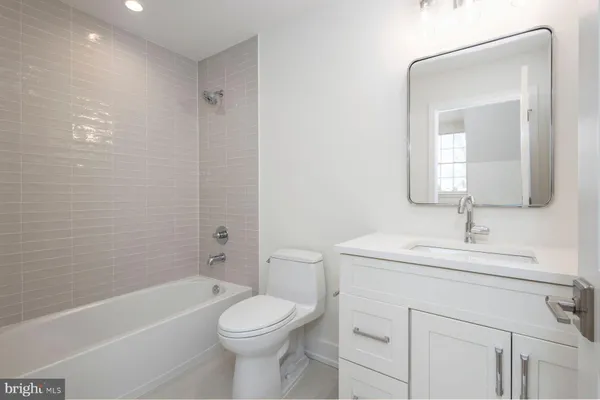 $1,070,000 | 1096 East Willow Grove Avenue, Wyndmoor, PA 19038