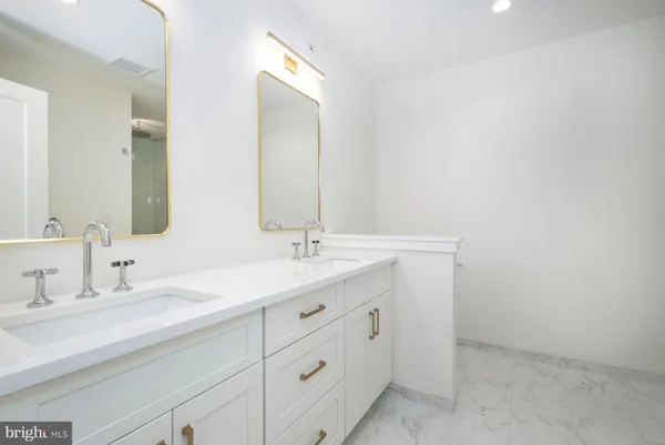 $1,070,000 | 1096 East Willow Grove Avenue, Wyndmoor, PA 19038