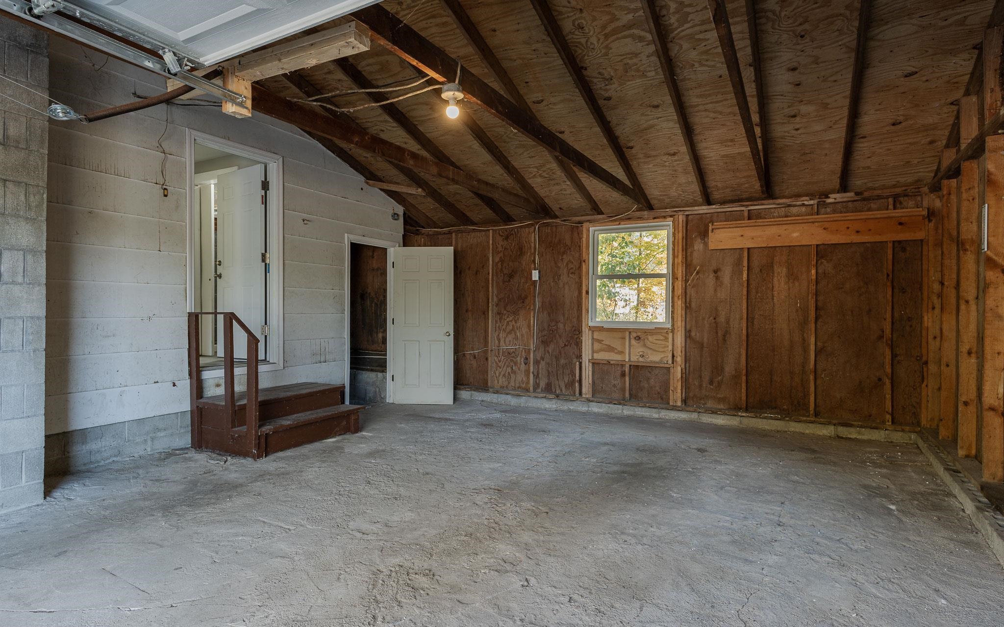 2591 Chapel Road Bennington, VT 05201 - Photo 12 of 21