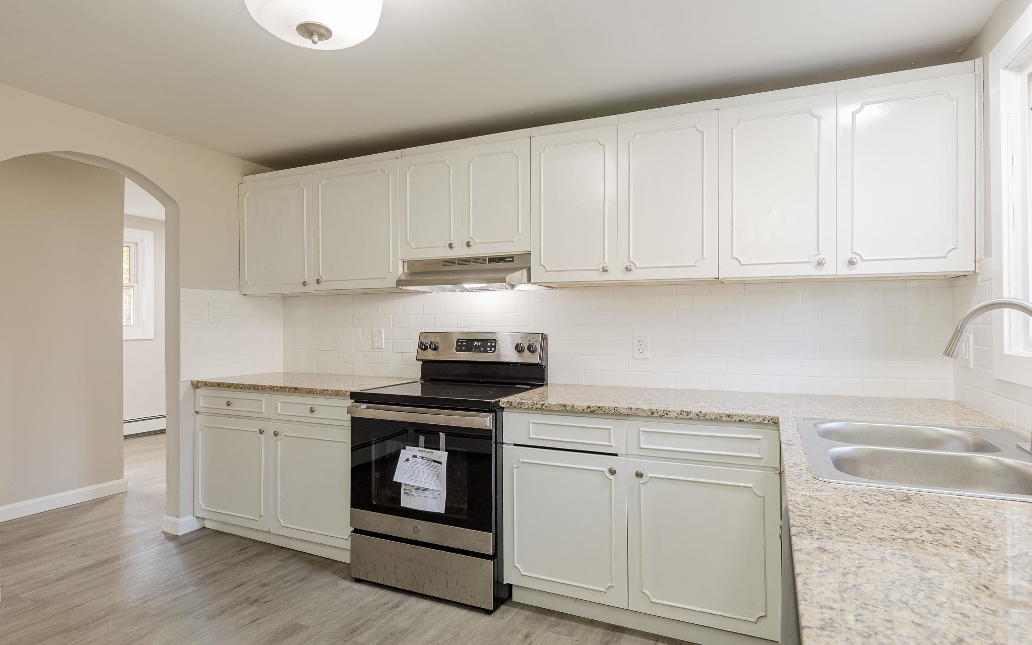 2591 Chapel Road Bennington, VT 05201 - Photo 3 of 21