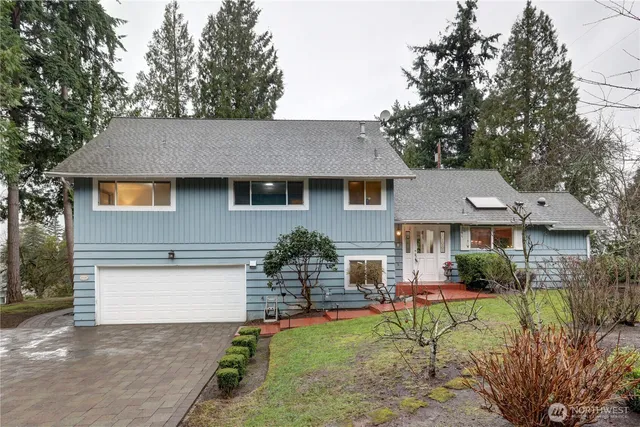 $2,200,000 | 10538 Northeast 48th Place, Kirkland, WA 98033