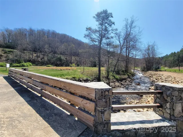 $73,000 | 300 Shining Rock Drive, Unit 25, Canton, NC 28716