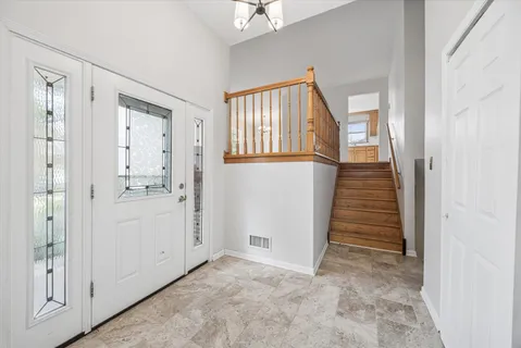 $495,000 | 7021 Richmond Avenue, Darien, IL 60561