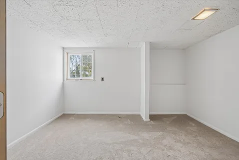 $495,000 | 7021 Richmond Avenue, Darien, IL 60561