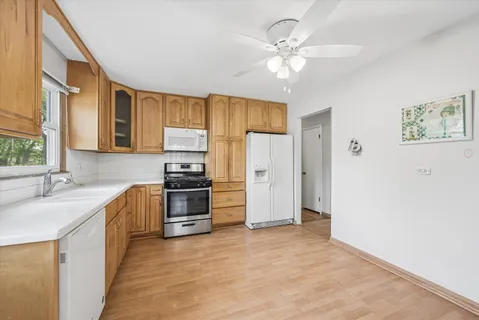 $495,000 | 7021 Richmond Avenue, Darien, IL 60561