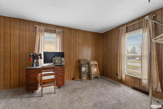 $80,000 | 315 West Locust Street, Cambridge, IL 61238