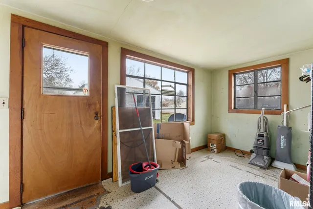 $80,000 | 315 West Locust Street, Cambridge, IL 61238