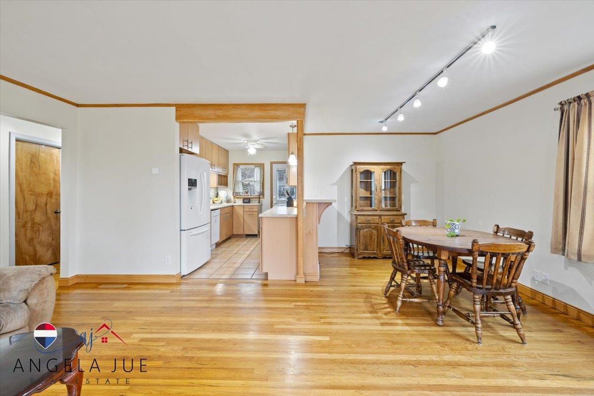 2018 Cascade Avenue Casper, WY 82604 - Photo 12 of 33