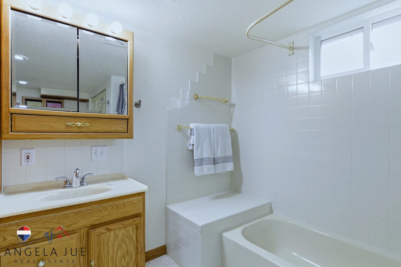 2018 Cascade Avenue Casper, WY 82604 - Photo 22 of 33