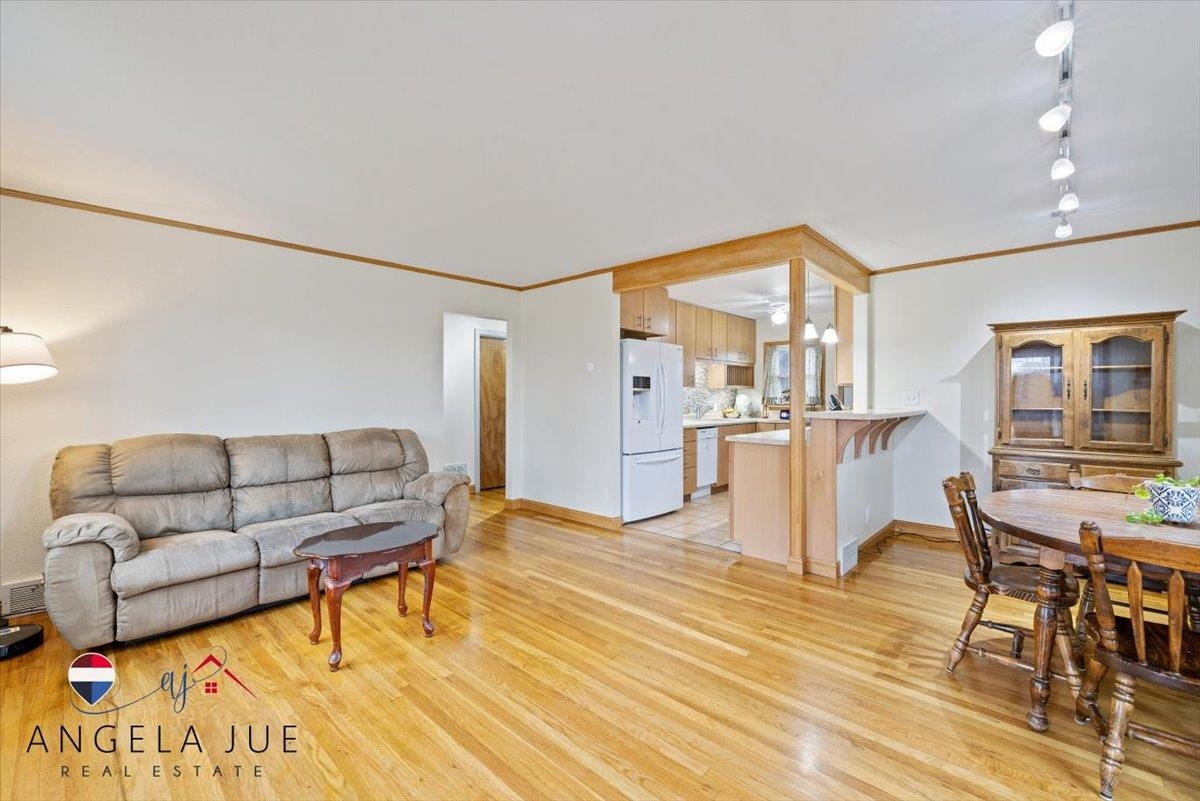 2018 Cascade Avenue Casper, WY 82604 - Photo 9 of 33