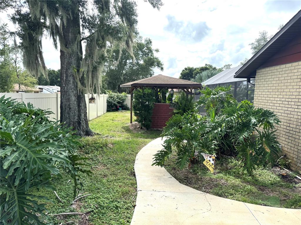 1312 North Taylor Road Brandon, FL 33510 - Photo 29 of 34 Gallery Image 29