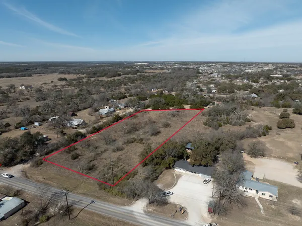 $899,000 | 3702 Ranch To Market Road 1869, Liberty Hill, TX 78642