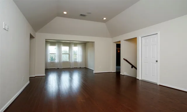 $7,990 | 39 Paloma Bend Place, Spring, TX 77389