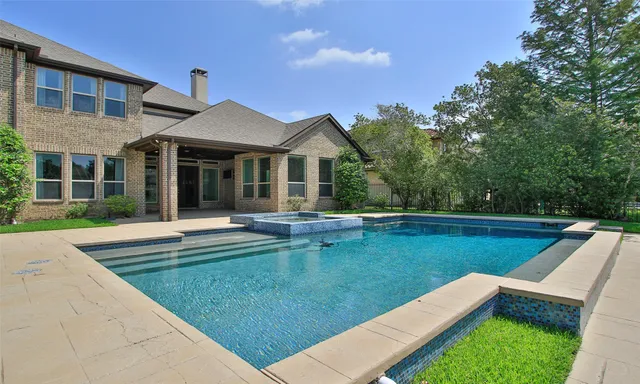 $7,990 | 39 Paloma Bend Place, Spring, TX 77389