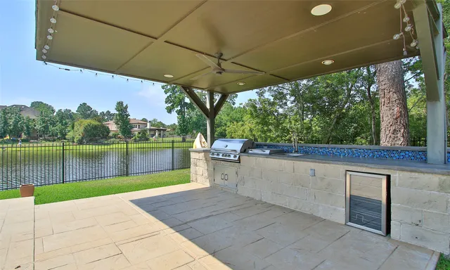 $7,990 | 39 Paloma Bend Place, Spring, TX 77389