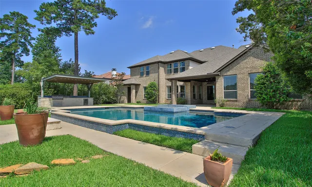 $7,990 | 39 Paloma Bend Place, Spring, TX 77389