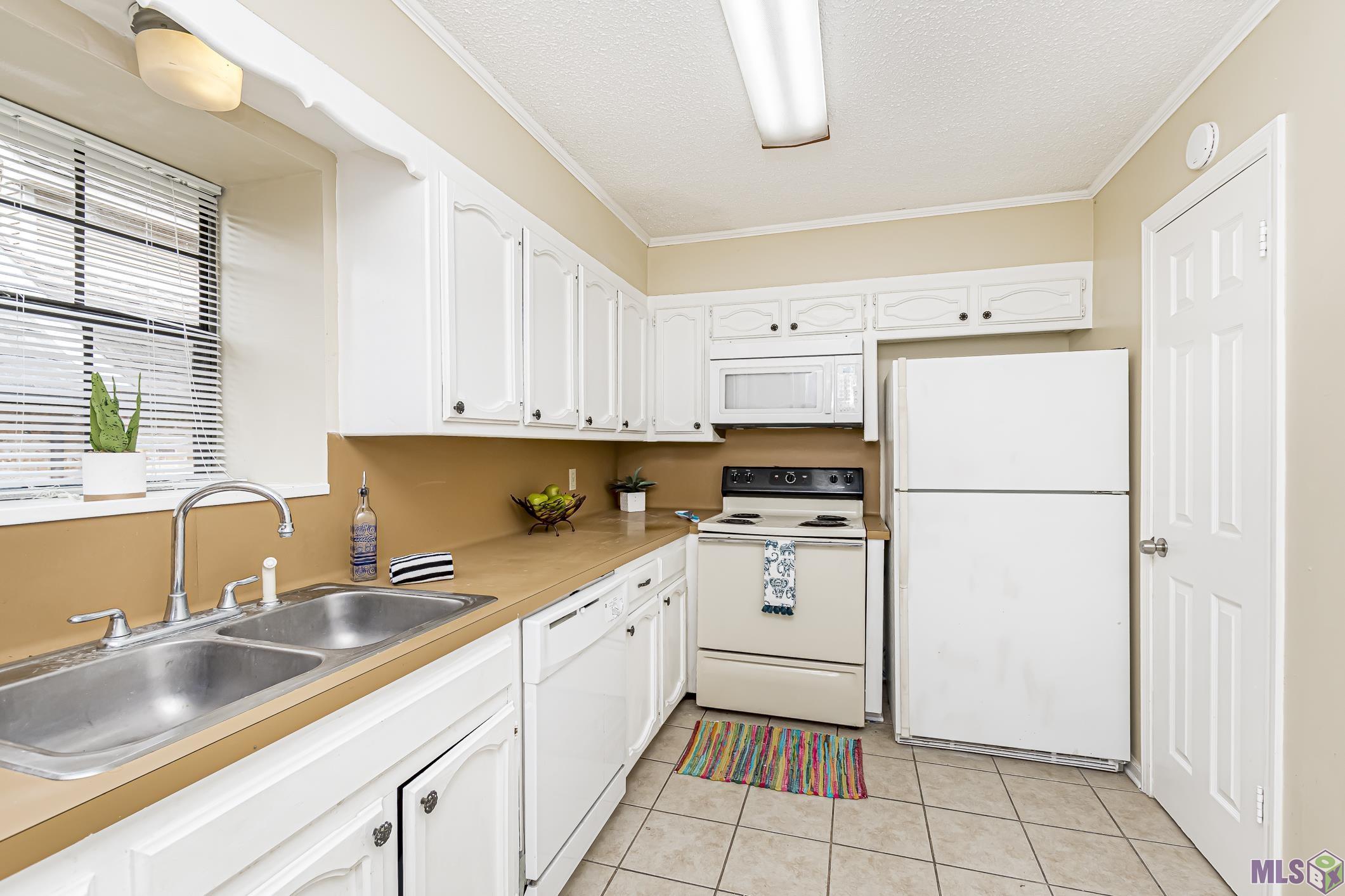 2074 Michel Delving Road Baton Rouge, LA 70810 - Photo 8 of 20