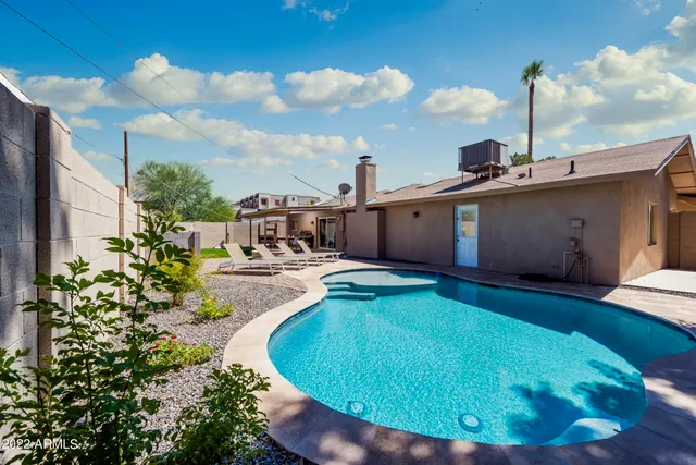 $6,995 | 8338 East Monterosa Street, Scottsdale, AZ 85251