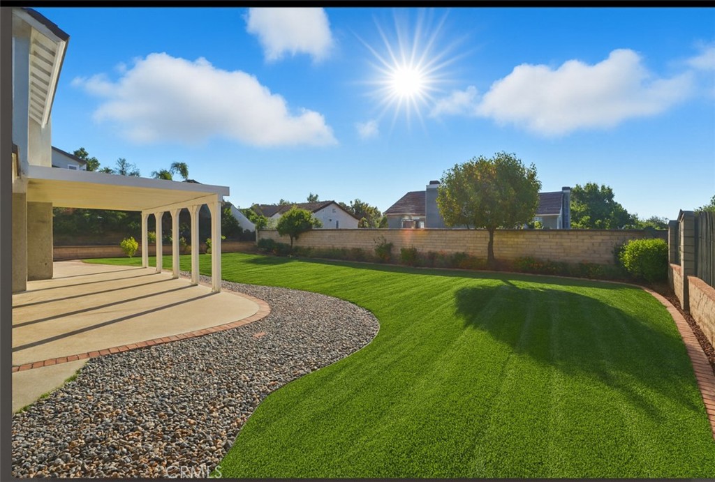 6721 Silver Oak Place Riverside, CA 92506 - Photo 4 of 58 Digital staging backyard