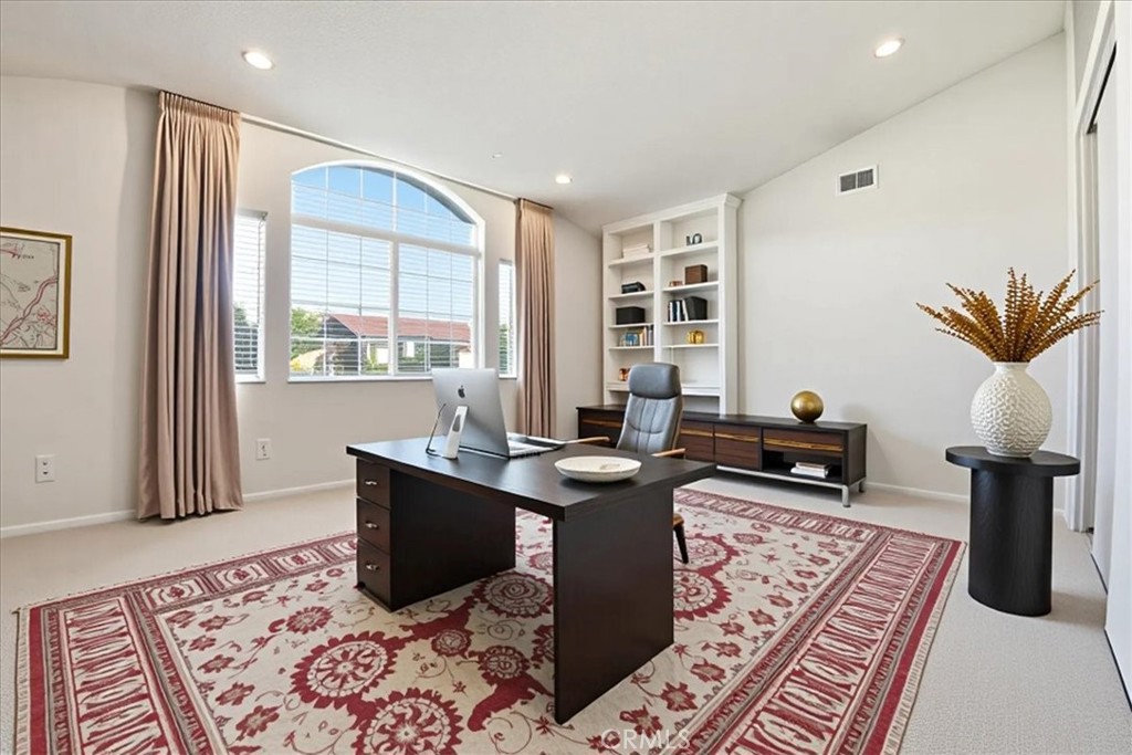 6721 Silver Oak Place Riverside, CA 92506 - Photo 49 of 58 Digital staging for room