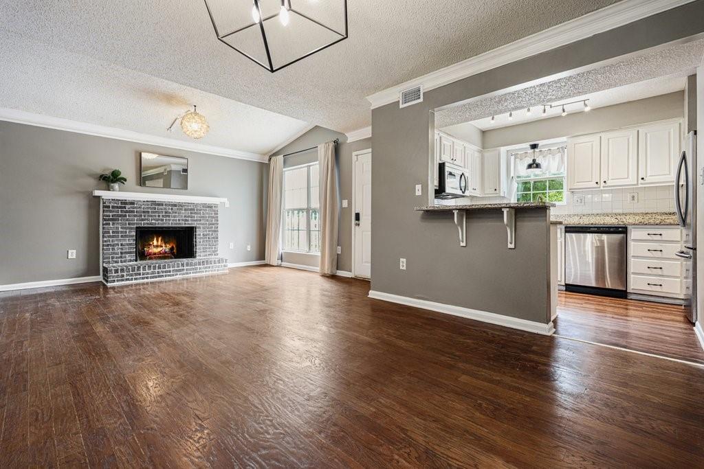 551 Summit Lane Southwest Marietta, GA 30008 - Photo 9 of 61