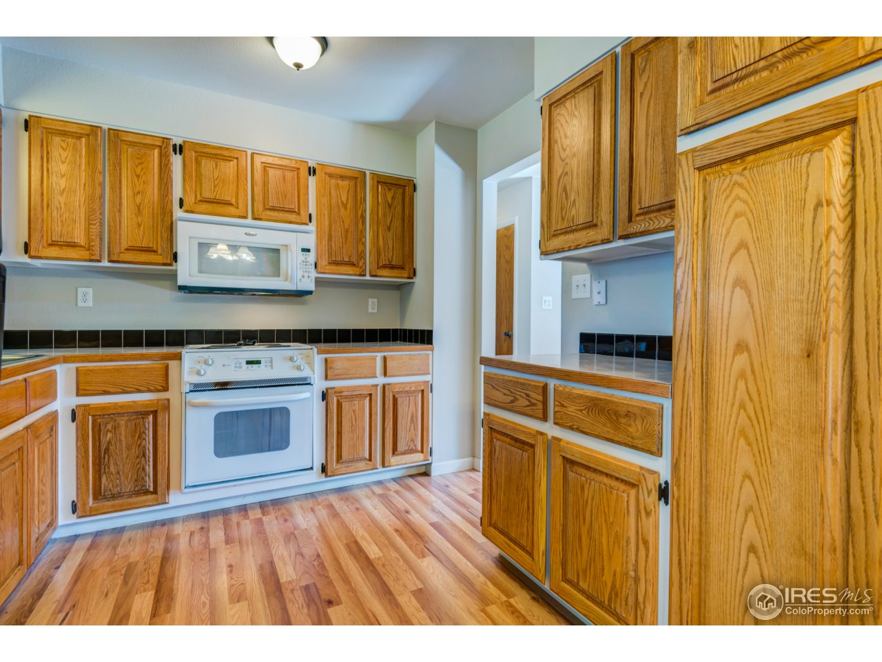 1025 Timber Lane Fort Collins, CO 80521 - Photo 7 of 25 Gallery Image 7