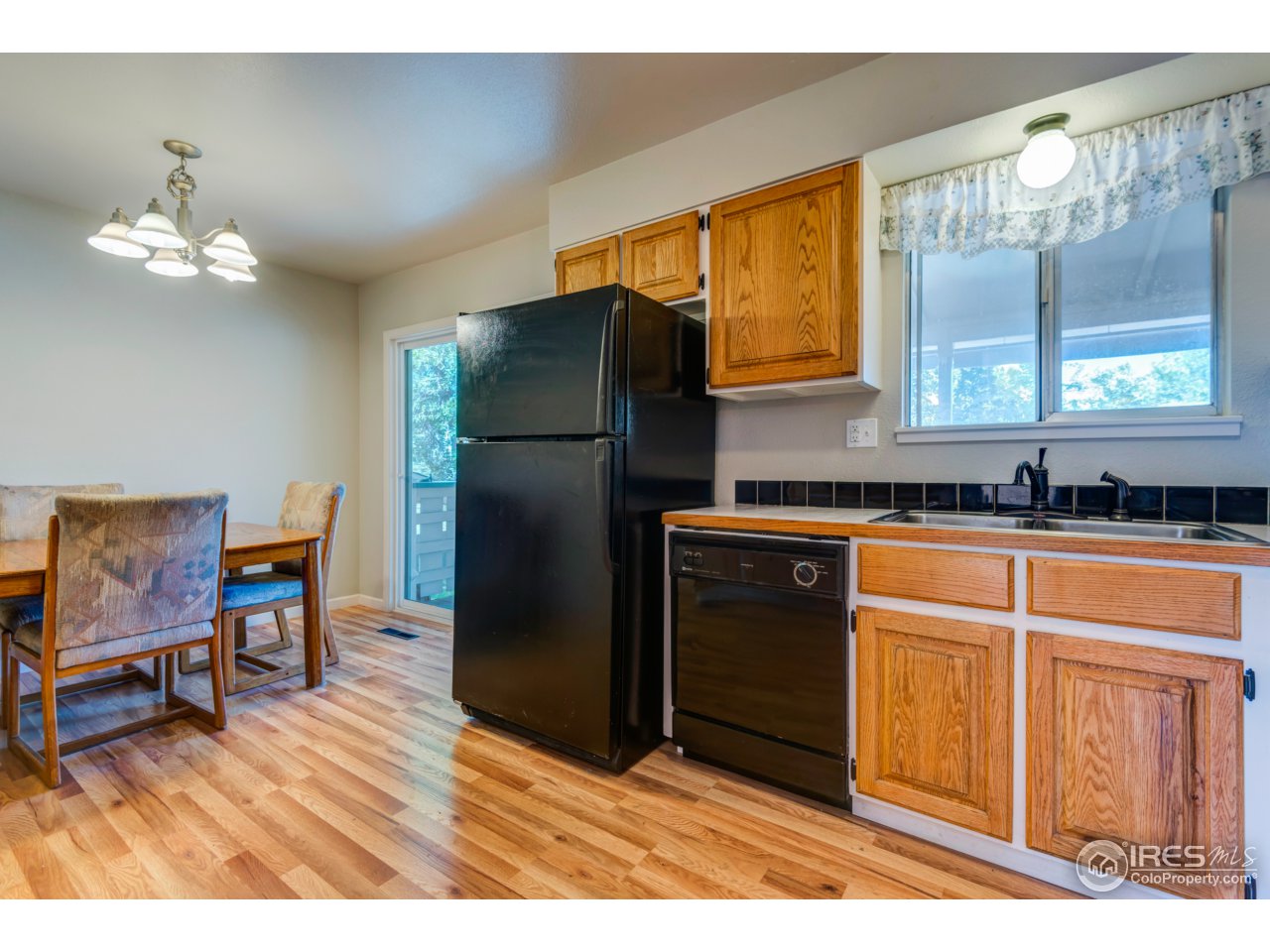 1025 Timber Lane Fort Collins, CO 80521 - Photo 8 of 25 Gallery Image 8