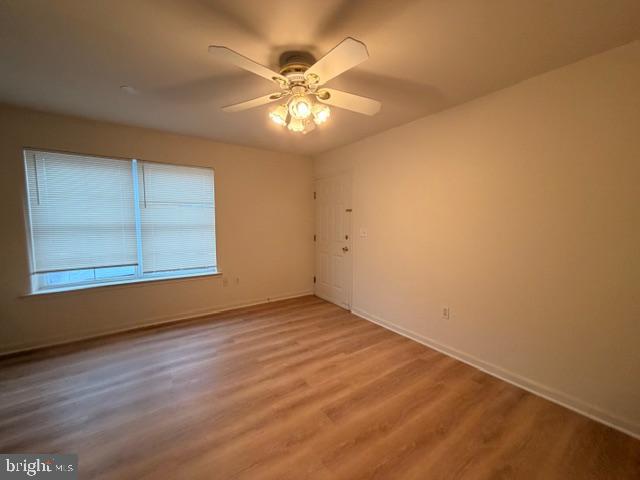 4010 3rd Street, Unit 102 North Beach, MD 20714 - Photo 3 of 6 Family room