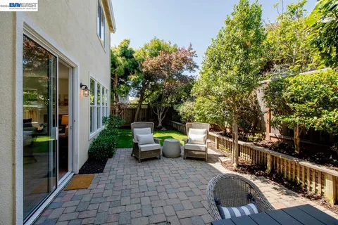 $2,095,000 | 367 Creedon Circle, Alameda, CA 94502